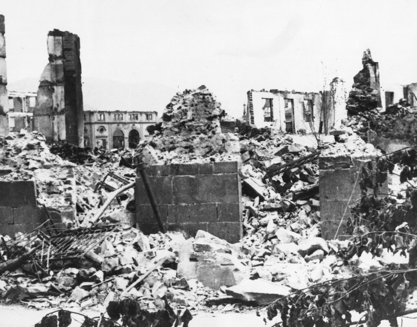 Guernica bombardeada