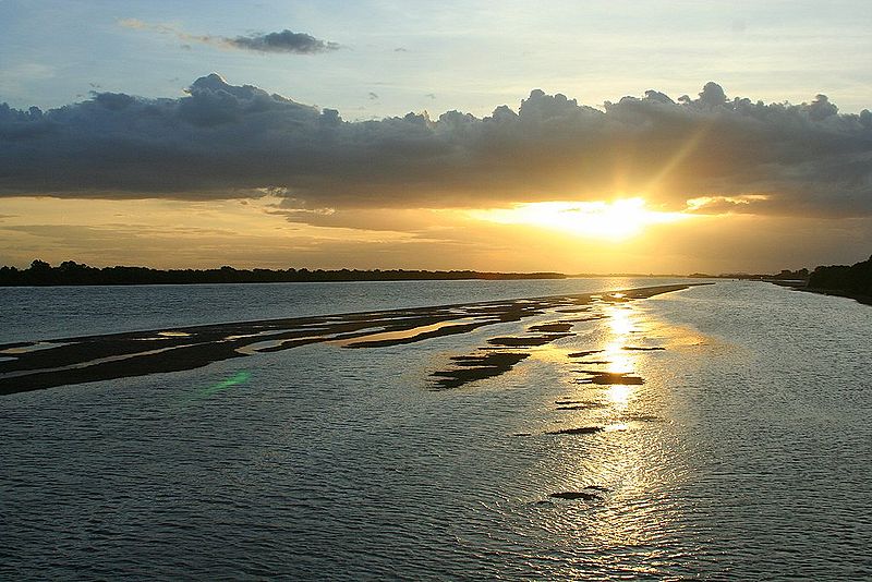 Rio Piranhas-Açu que banha a Paraíba e o Rio Grande do Norte,