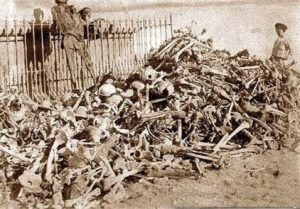 Restos humanos exumados da Guerra do Pacifico